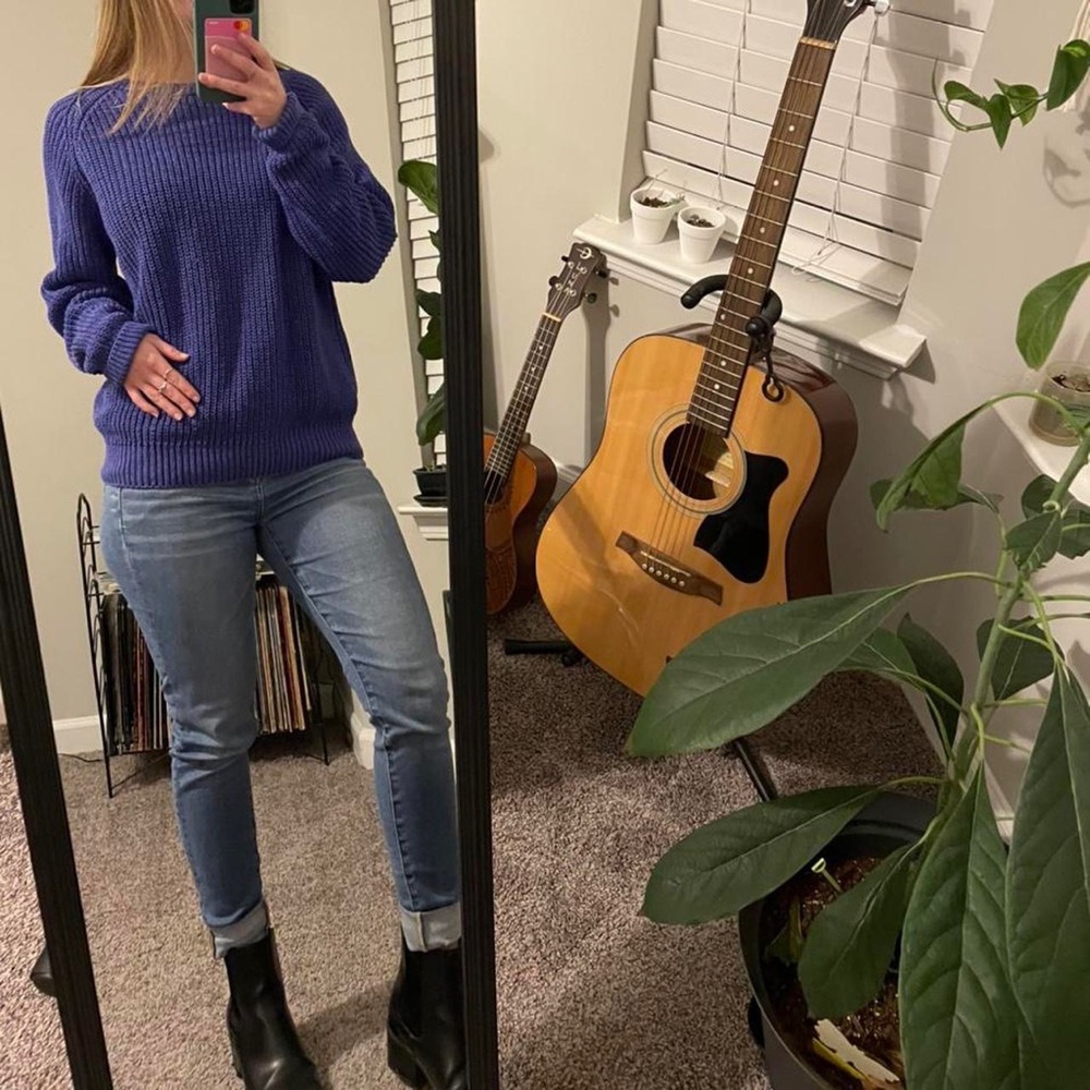 purple ski sweater
